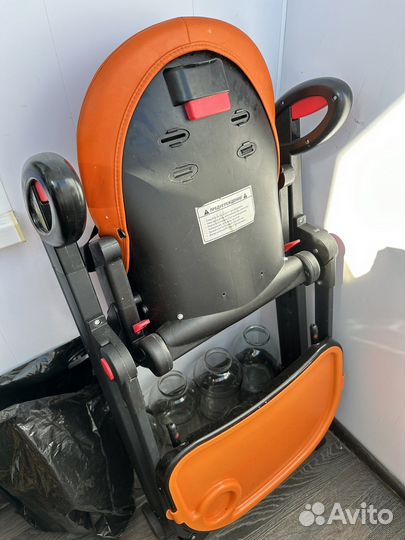 Детский стульчик для кормления