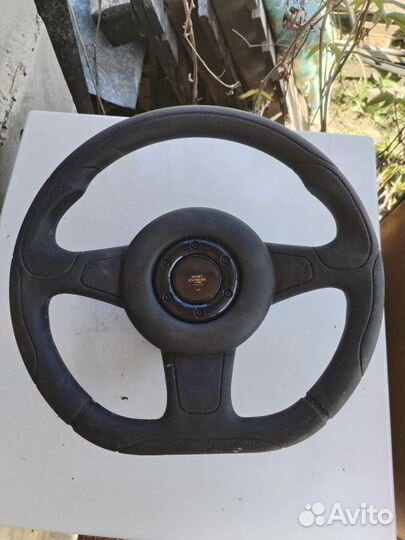 Спортивный руль