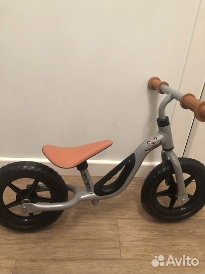 Беговел chillafish новый