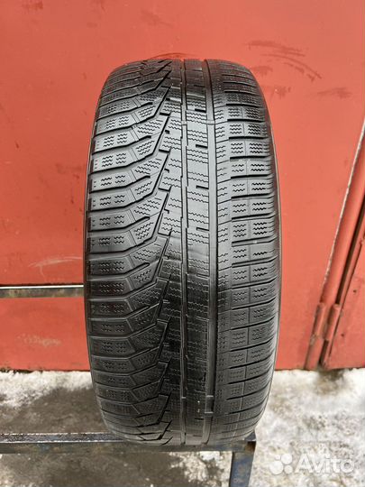 Hankook Winter I'Cept Evo2 W320A SUV 235/50 R19 103V