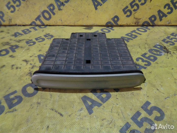 Ящик передней консоли Chery M11 (A3) A3 (2010—2015