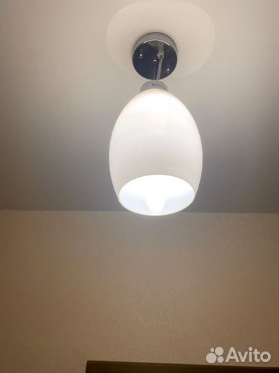 Потолочные светильники б/у 2 шт в комплекте