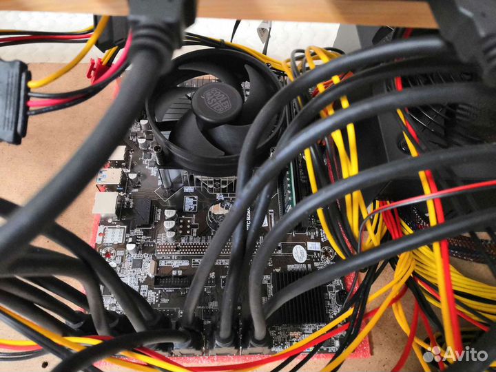 Тушка для майнинг фермы на 12 видеокарт