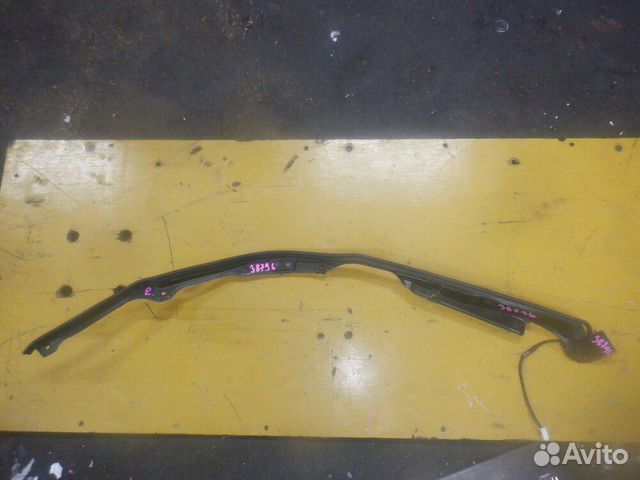 Датчик положения двери багажника прав. Toy/ Venza