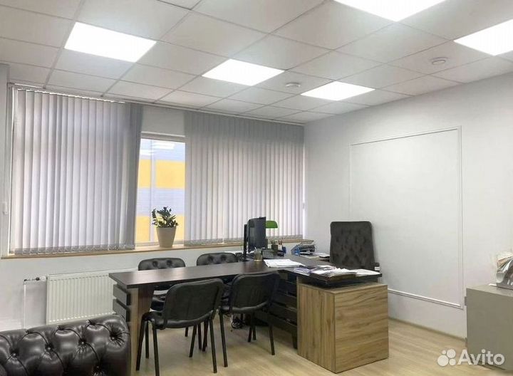 Стол в Офис Фукуока под заказ