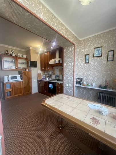 4-к. квартира, 83,1 м², 9/9 эт.