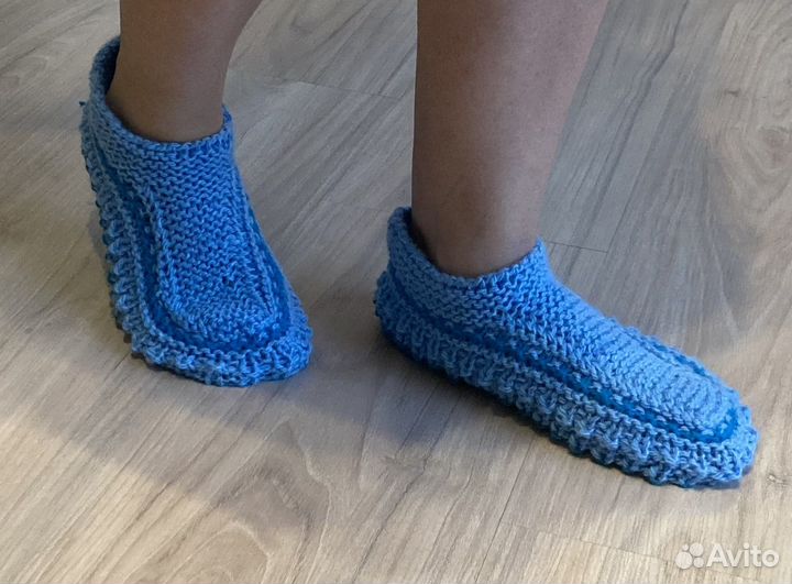 Продам вязанные носочки, пинетки