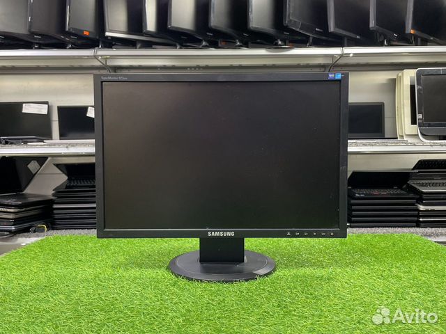 Монитор Samsung 923NW