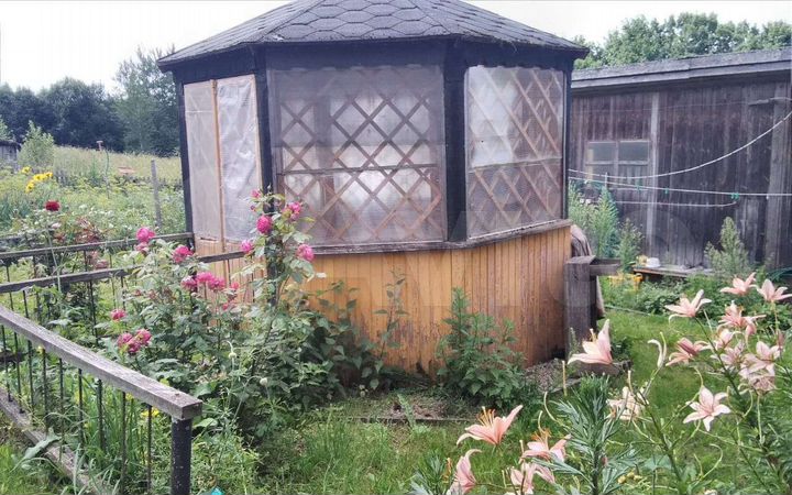 Дом 63 м² на участке 35 сот.