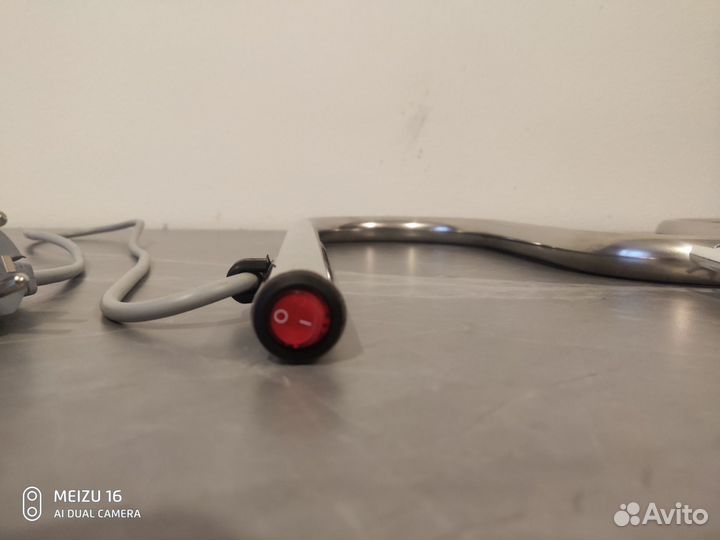 Полотенцесушитель электрический новый