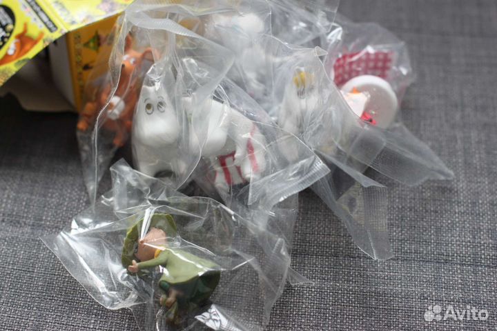 Фигурки Муми-троллей : муми-папа, Снорка, Мю