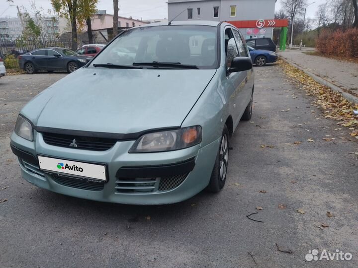 Mitsubishi Space Star 1.6 МТ, 2002, 300 000 км