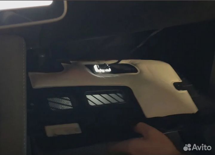 Установка сим карты в Tesla Model 3/Y