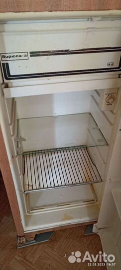 Холодильник (Бирюса-3)