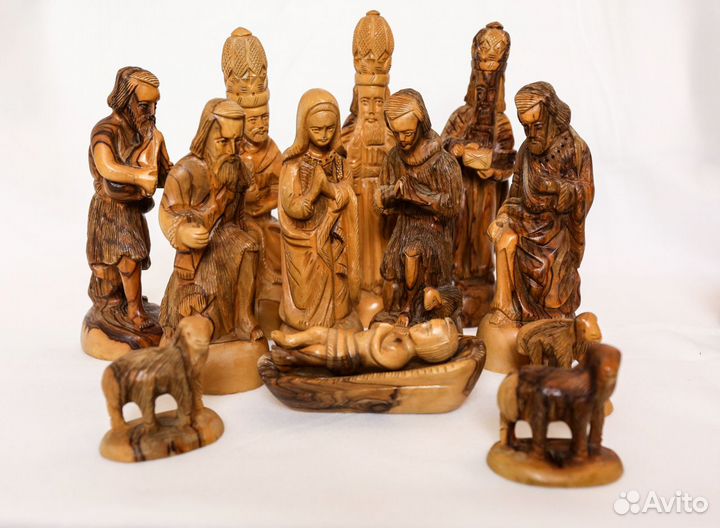 Рождественский вертеп из оливкового дерева.Вифлеем