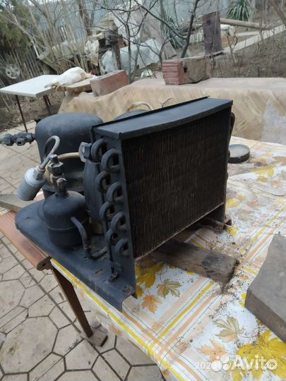 Холодильный шкаф