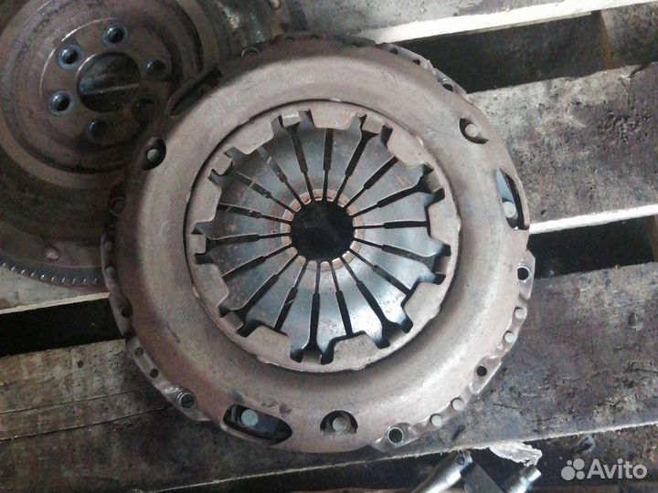 Корзина сцепления Skoda Octavia A5, 1.6 BLF