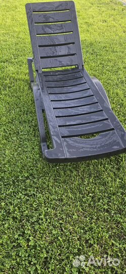 Шезлонг