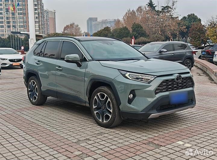 Toyota RAV4 2.0 CVT, 2021, 21 000 км