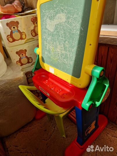 Детский столик