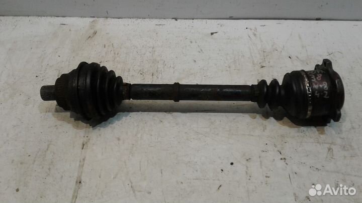 Привод в сборе, левый передний audi A8 D2