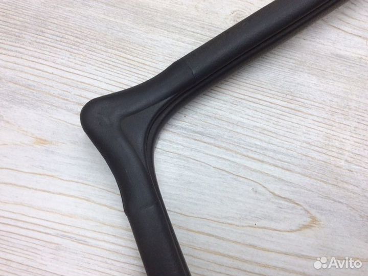 Уплотнитель двери передней левый Hyundai Solaris