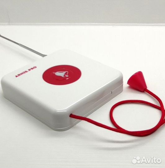 Кнопка вызова персонала для таулетов и санузлов