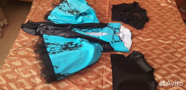 Вечернее платье