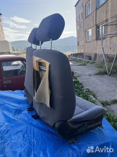 Продам сиденье