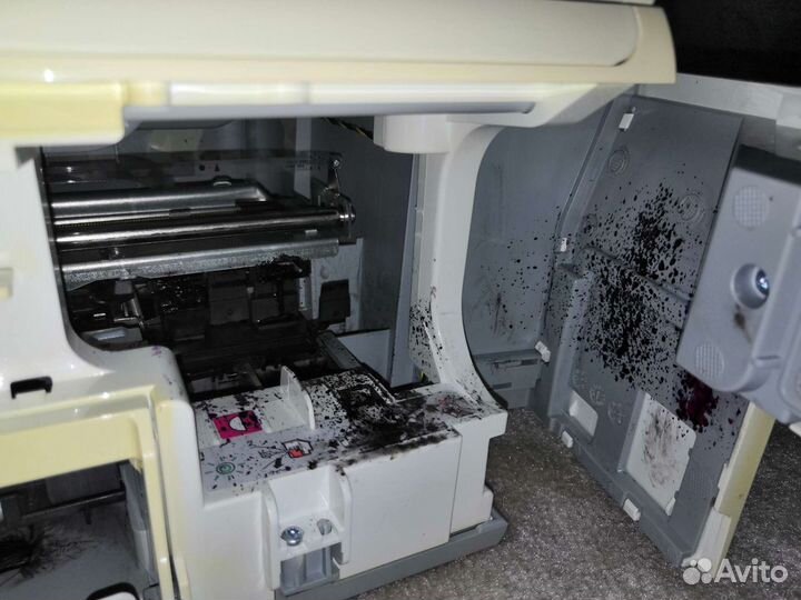 Принтер HP Deskjet F4280 мфу