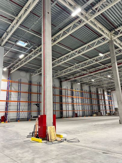 Склад, 8000 м²