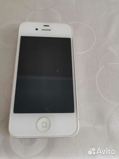 iPhone 4, 8 ГБ
