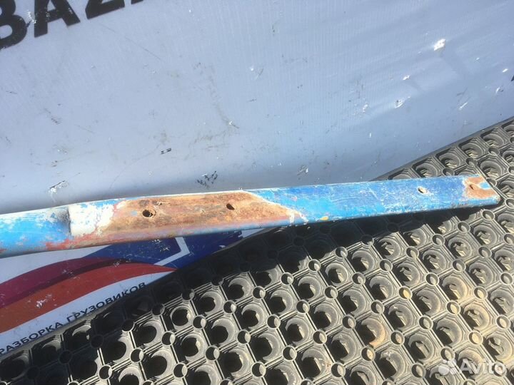 Кронштейн крепления крыла