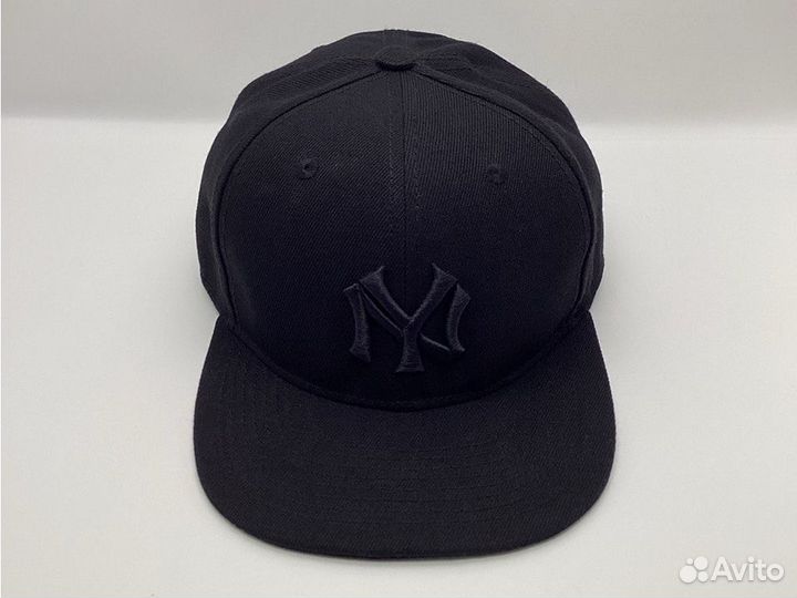 Кепка snapback NY (New York Yankees, с черным лого