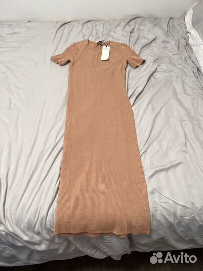 I am studio платье