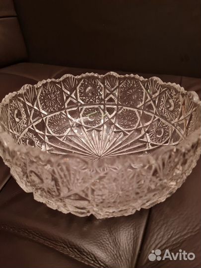 Хрустальная посуда салатница