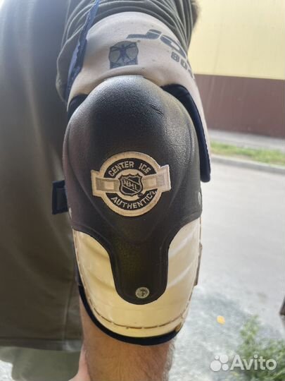 Налокотники хоккейные