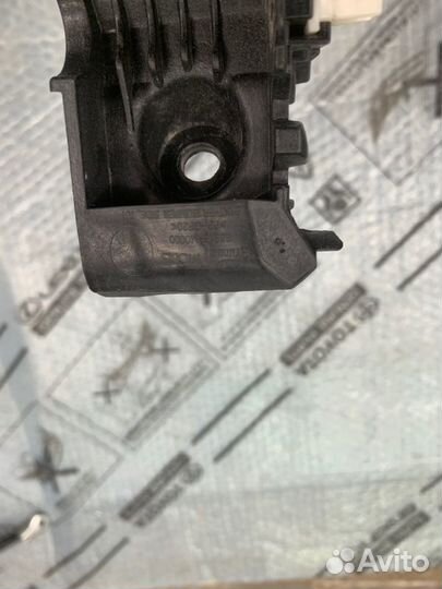 Кронштейн бампера правый Hyundai Creta 1.6 G4FG