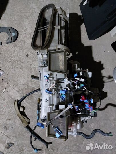 Корпус печки lexus ls460l