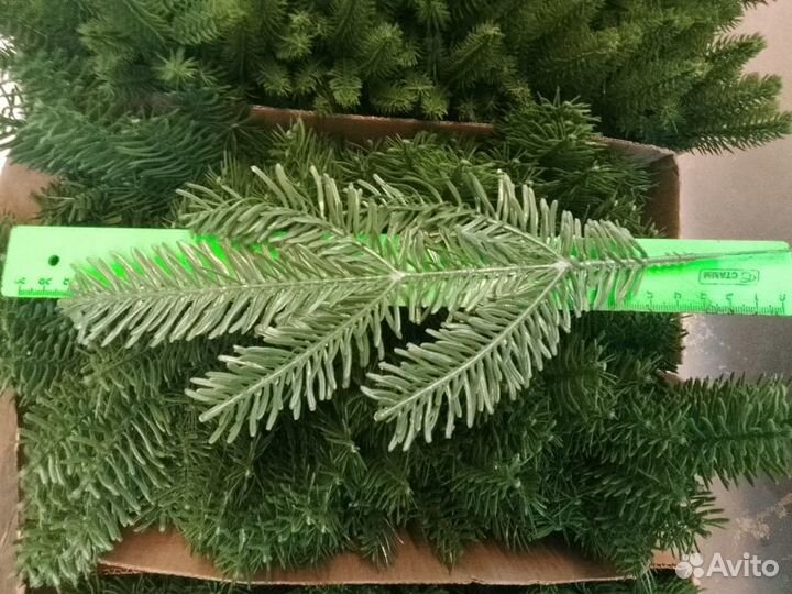 Еловые ветки искусственные