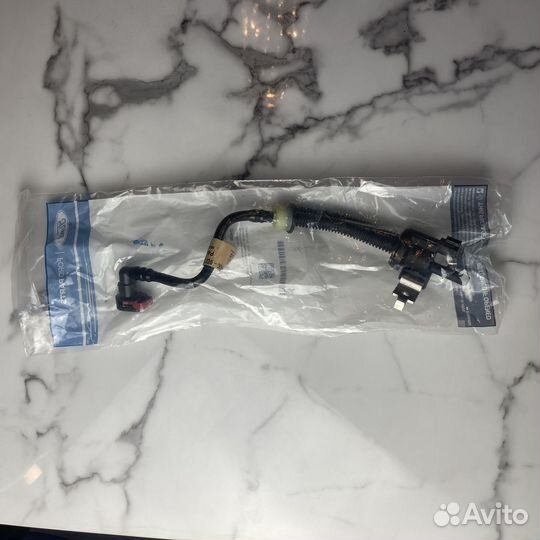 Клапан топливных паров 15+ Mustang 2.3 fr3z9g297h