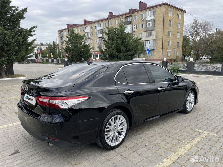 Toyota Camry 2.5 AT, 2019, 140 000 км