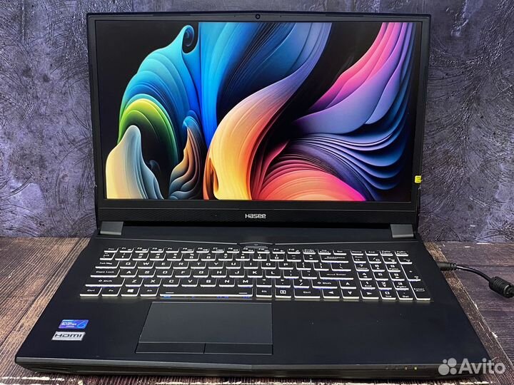 Ноутбук hasee, i5-9400H, 8 GB, GTX 1660 Ti 6 GB