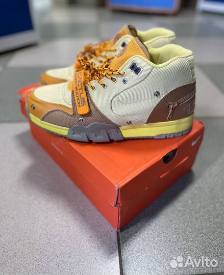 Кроссовки Travis Scott x Nike Air Trainer 1 SP