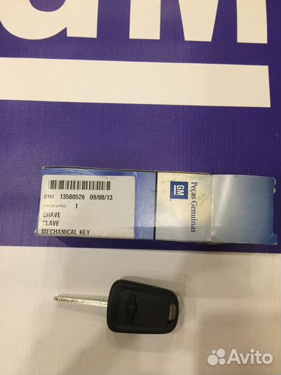 Ключ зажигания chevrolet cobalt новый GM