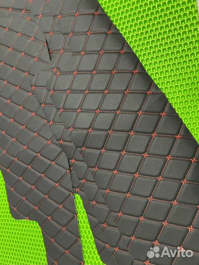 Вставки в дверные карты авто