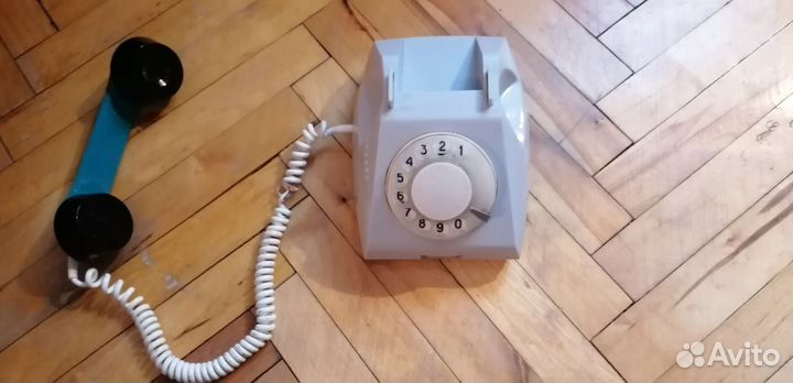 Стационарный телефон