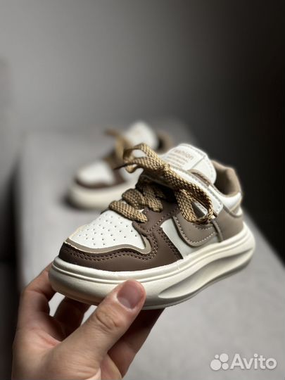 Детские кросовки 24-26-27-32