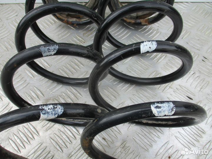 Пружина задняя FAW Besturn B50 2012г