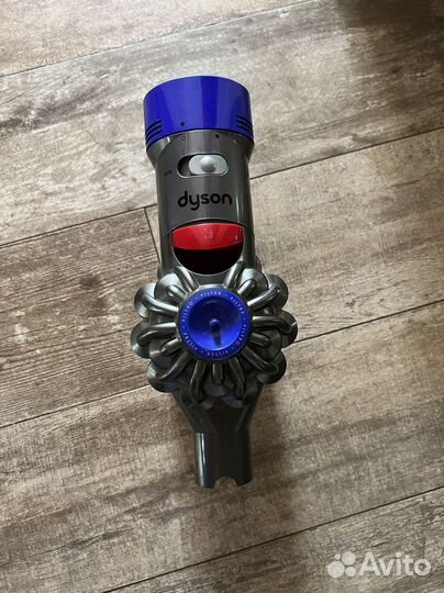 Пылесос dyson v7